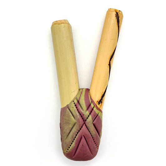 Puyanawa bamboo kuripe pipe with kêne design, handmade in the Amazon