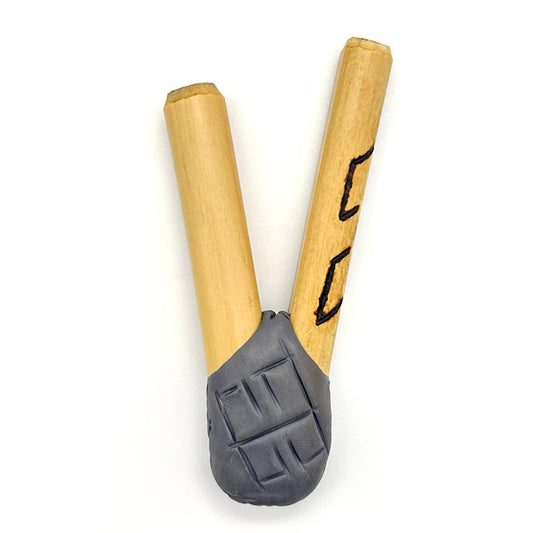 Puyanawa bamboo kuripe pipe with kêne design, handmade in the Amazon