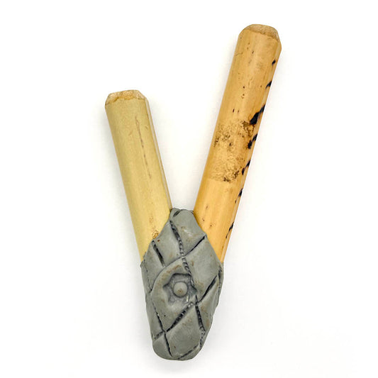 Puyanawa bamboo kuripe pipe with kêne design, handmade in the Amazon